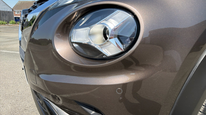 Nissan Juke 1.0 DiG-T 114 N-Connecta 5dr DCT Petrol Hatchback